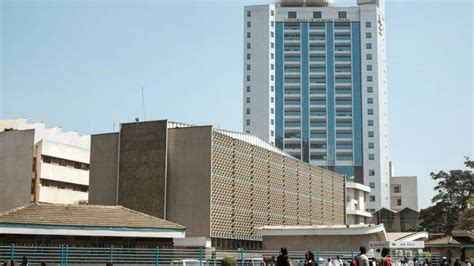 나이로비 대학교 accommodation